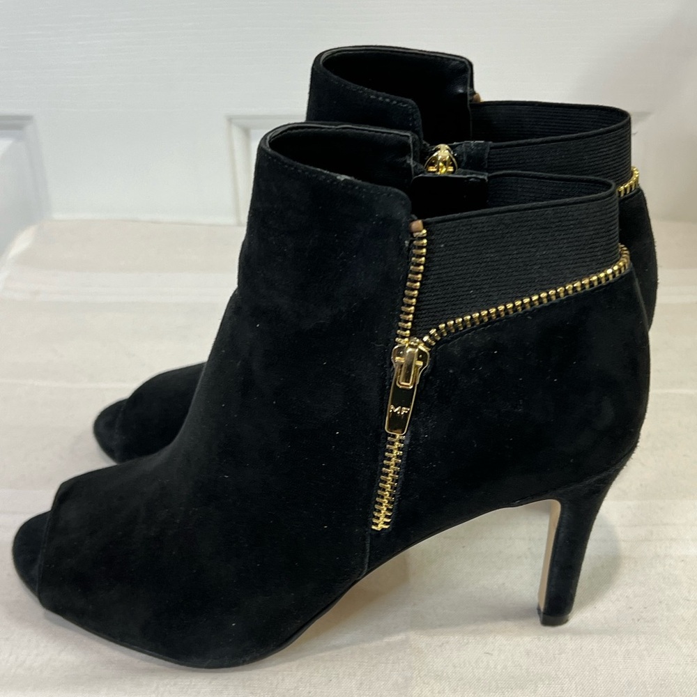 Marc Fisher black suede style Serenity peep toe high heel zipper bootie 8 1/2 - Picture 3 of 16